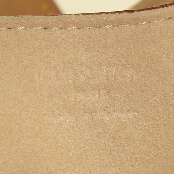 Louis Vuitton handbag in brown monogram canvas and natural leather - Detail D4