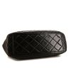 Sac shopping Chanel Grand Shopping en cuir matelassé noir - Detail D4 thumbnail