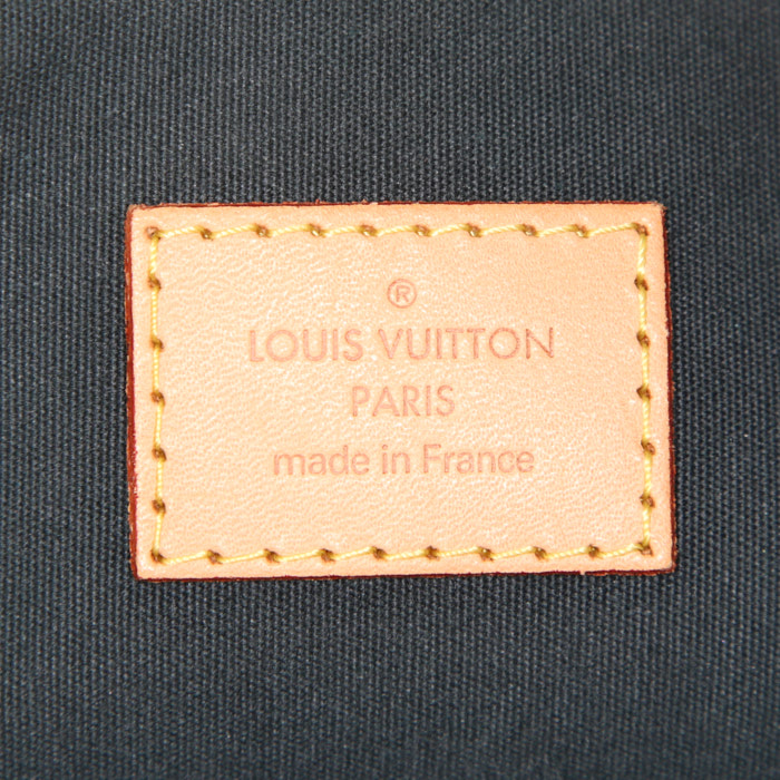 Louis Vuitton Alma small model handbag in dark blue patent leather - Detail D3