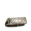 Chanel 2.55 shoulder bag in metallic grey quilted leather - Detail D5 thumbnail