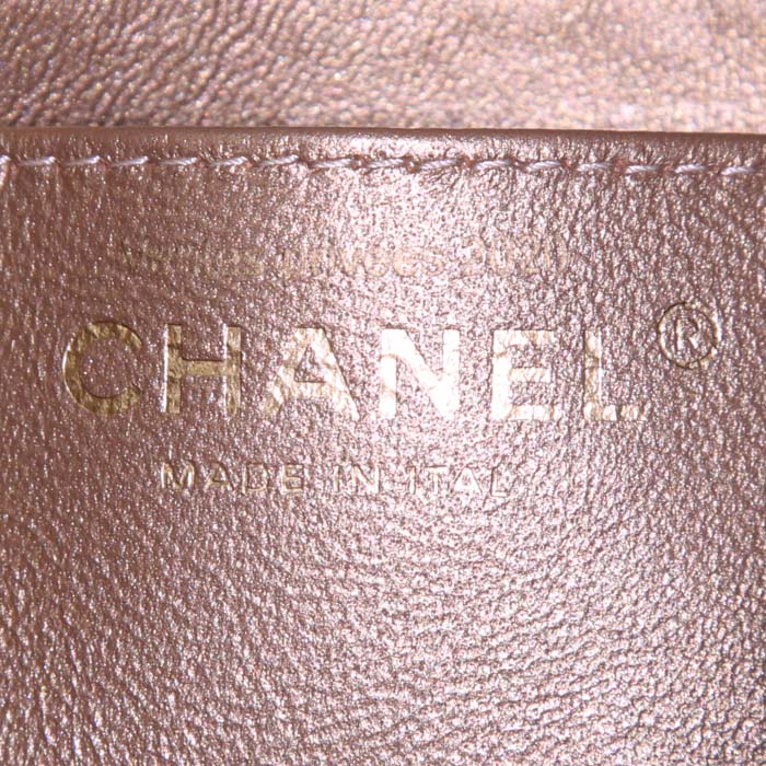 Borsa Chanel Timeless Mini in pelle Gris Perle - Detail D3