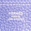 Borsa a tracolla Hermes Evelyne modello grande in pelle togo blu scuro - Detail D3 thumbnail