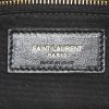 Bolso de mano Saint Laurent Jamie en cuero acolchado negro - Detail D3 thumbnail