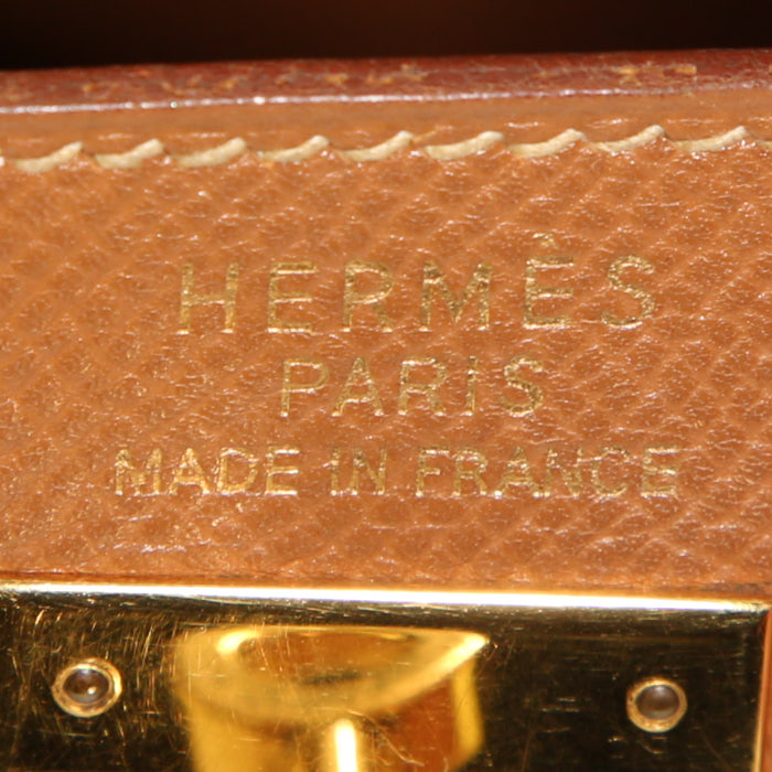 Sac à main Hermes Kelly 35 cm en cuir epsom gold - Detail D4