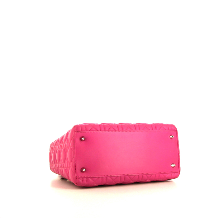 Bolso de mano Dior Lady Dior modelo mediano en cuero cannage rosa - Detail D5