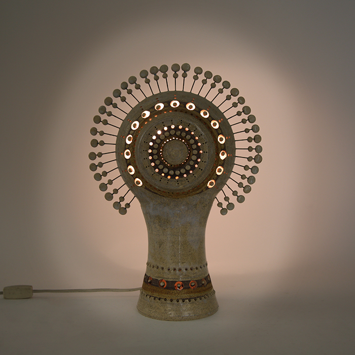 Georges Pelletier, rare small "Soleil" table lamp in enamelled chamotte clay, from the 1960's - Detail D1