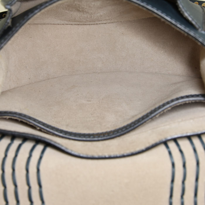 Bolso bandolera Chloé Hudson en cuero azul oscuro - Detail D2