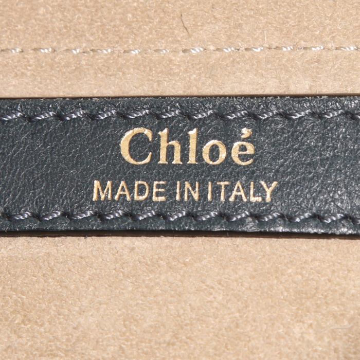 Borsa a tracolla Chloé Hudson in pelle blu scuro con decoro di borchie - Detail D3