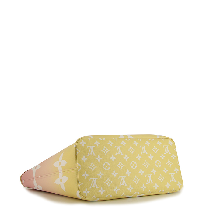 Sac cabas Louis Vuitton Neverfull Editions Limitées moyen modèle en toile monogram dégradée jaune et rose et cuir naturel - Detail D4
