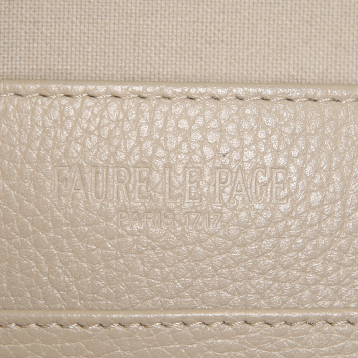 Sac cabas Fauré Le Page Daily Battle en toile monogram blanche et grise et cuir gris - Detail D4