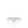 Sortija solitaria Tiffany & Co Setting en platino y diamante - Detail D4 thumbnail