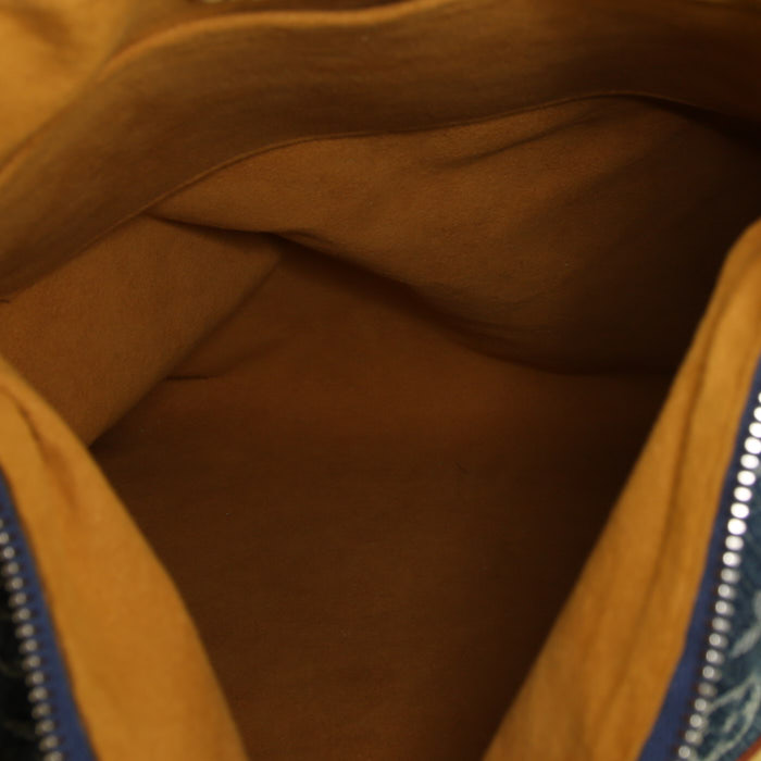 Sac à main Louis Vuitton Baggy en toile denim monogrammée bleue et cuir naturel - Detail D2