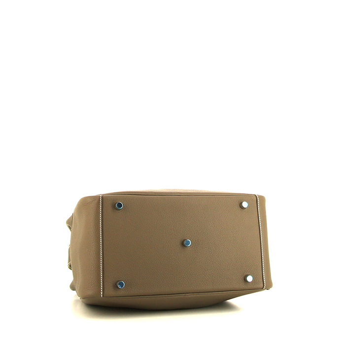 Bolso de mano Hermes Lindy en cuero togo marrón etoupe - Detail D5