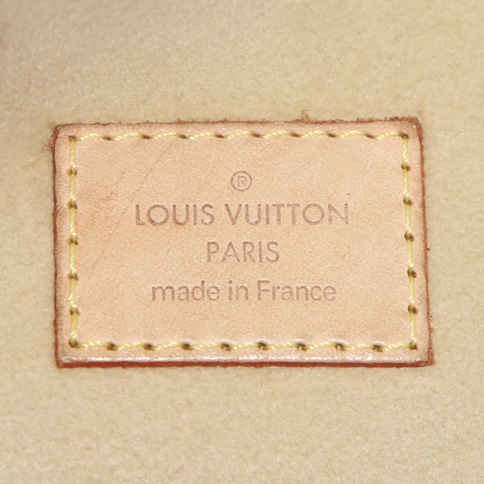 Sac à main Louis Vuitton Manhattan en toile monogram marron et cuir naturel - Detail D3