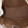 Fendi Selleria handbag in white grained leather - Detail D2 thumbnail