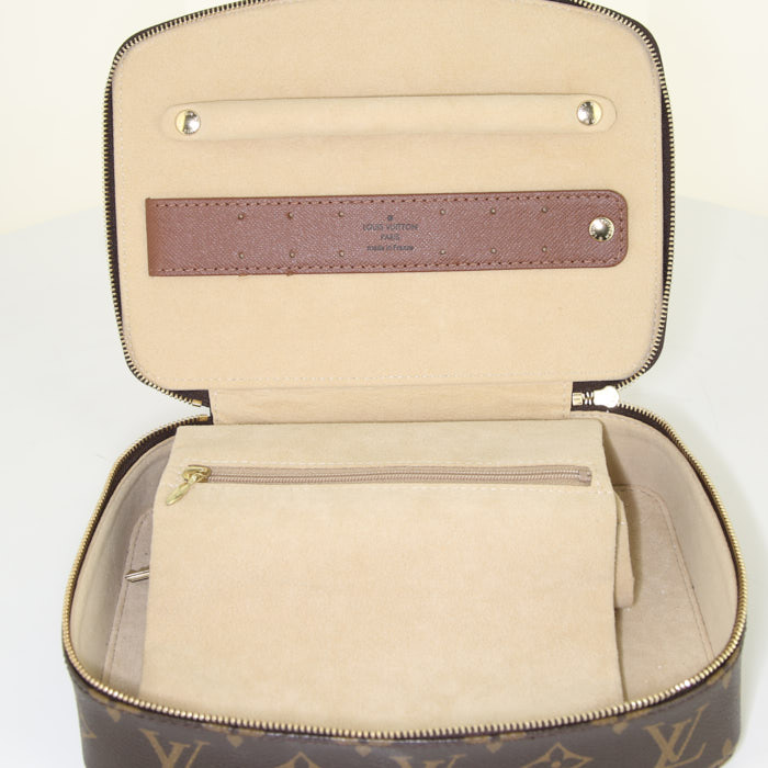 Boîte à bijoux Louis Vuitton en toile monogram enduite - Detail D2