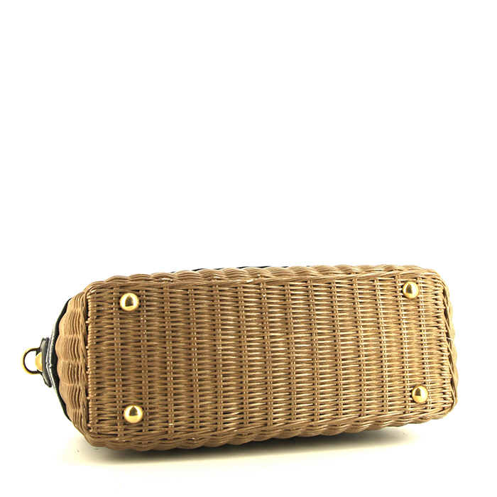 Dior shopping bag in beige wicker and navy blue canvas - Detail D5