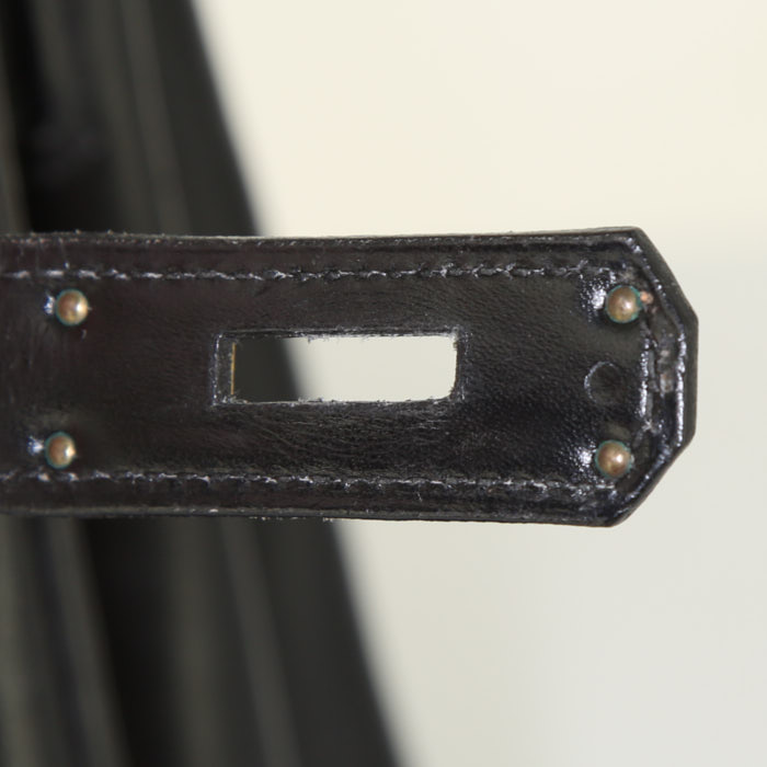 Hermes Kelly 32 cm handbag in black box leather - Detail D5
