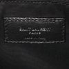 Bolso bandolera Saint Laurent Niki modelo mediano en cuero negro - Detail D4 thumbnail
