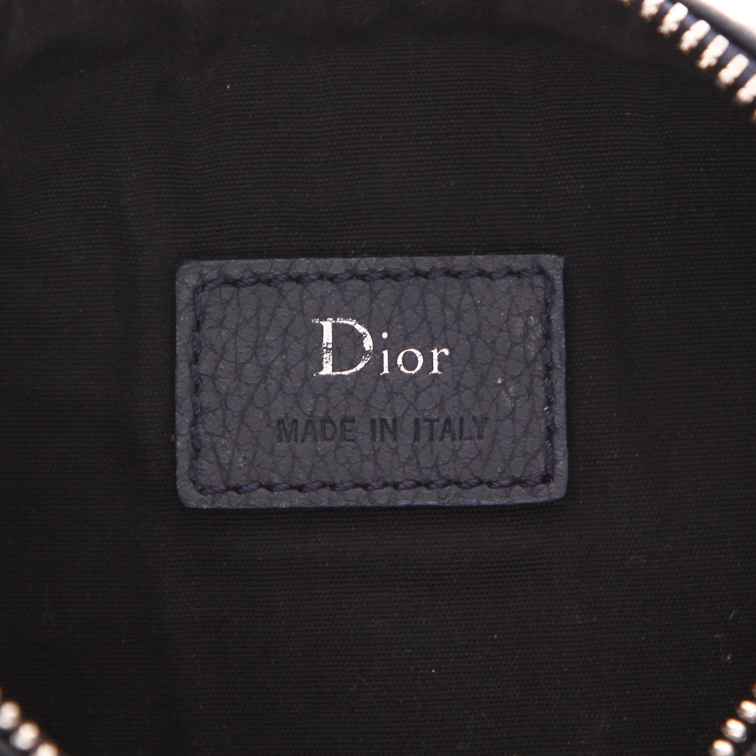 Bolso bandolera Dior Roller en cuero granulado azul - Detail D2