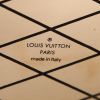 Bolso de mano Louis Vuitton Petite boîte chapeau en lona Monogram marrón y cuero natural - Detail D4 thumbnail