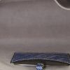 Louis Vuitton Twist handbag in blue leather - Detail D3 thumbnail