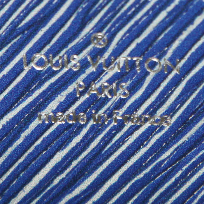 Louis Vuitton Twist handbag in blue leather - Detail D4