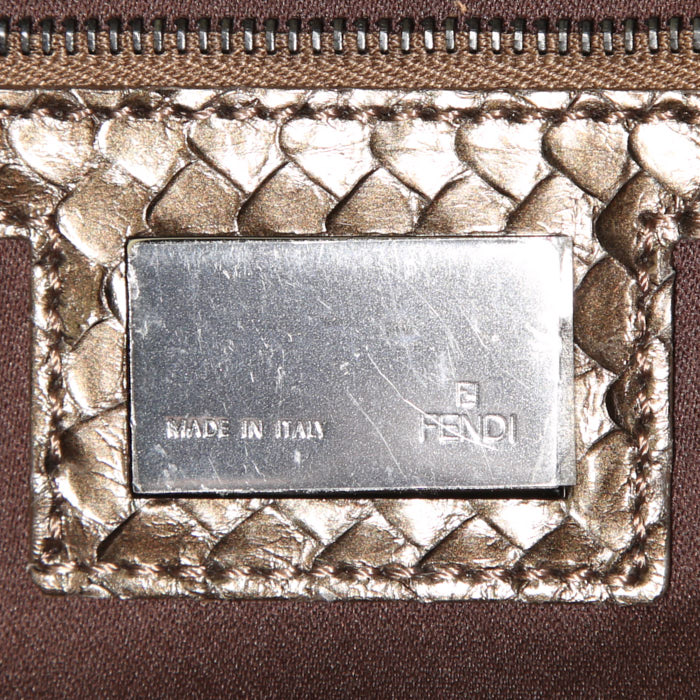 Fendi Baguette handbag in brown python - Detail D3