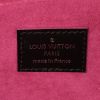 Louis Vuitton Félicie shoulder bag in black epi leather and pink piping - Detail D3 thumbnail
