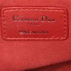 Borsa Dior Lady Dior Edition Limitée in pelle rossa con decoro di borchie - Detail D4 thumbnail