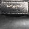 Bolso de mano Saint Laurent Enveloppe en piel de pitón verde - Detail D4 thumbnail