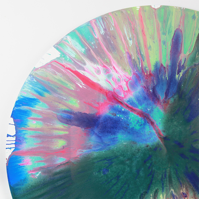 Damien Hirst, "Circle Spin", acrylique sur papier, tampon de l'artiste et du musée Pinchuk Art Center, de 2009 - Detail D1