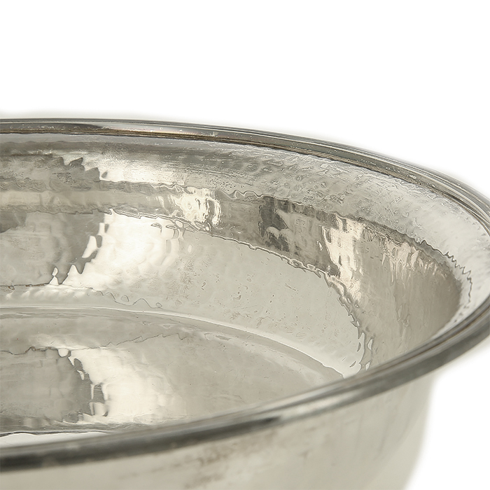 Christian Dior, large plate, in silver-plated and hammered metal, signed, from the 1970's - Detail D1