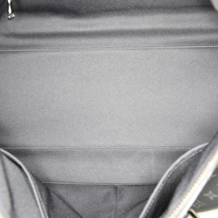 Louis Vuitton Keepall - Travel Bag travel bag in black monogram canvas and black leather - Detail D3
