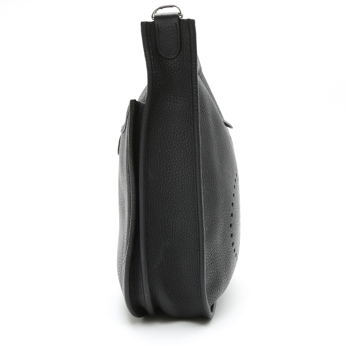 Hermès  Evelyne small model  shoulder bag  in navy blue togo leather - Detail D7