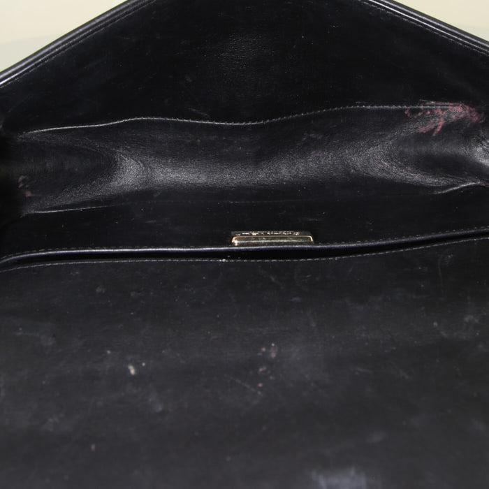 Chanel Boy shoulder bag in black python and black leather - Detail D3