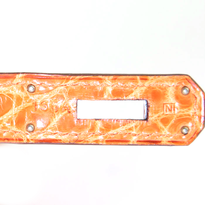 Hermes Birkin 35 cm handbag in orange crocodile - Detail D4