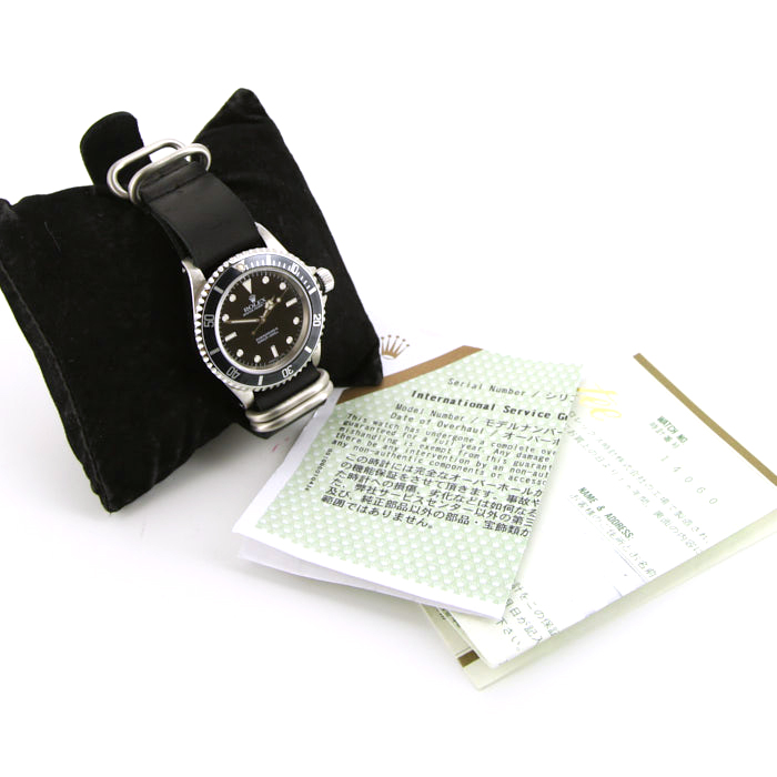 Rolex Submariner watch in stainless steel Ref:  14060 Circa  1998 - Detail D4