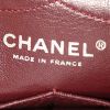 Bolso bandolera Chanel 2.55 en cuero acolchado negro - Detail D4 thumbnail