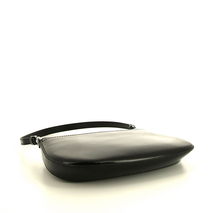 Prada Cleo handbag in black patent leather - Detail D4