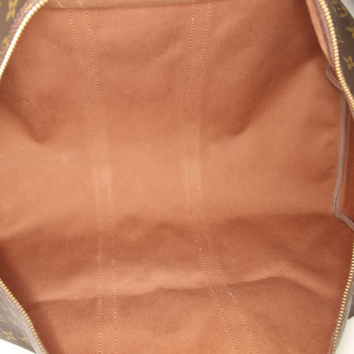 Sac de voyage Louis Vuitton Keepall 55 cm en toile monogram marron et cuir naturel - Detail D2