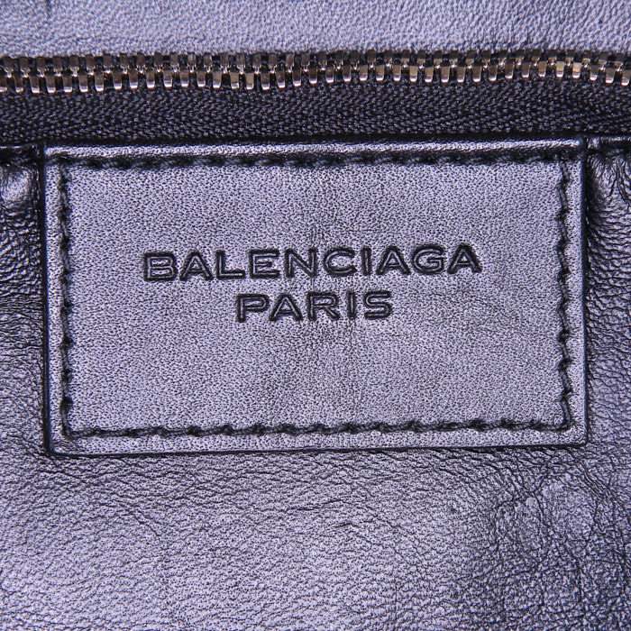 Balenciaga Dix Cartable Zip handbag in black leather - Detail D4