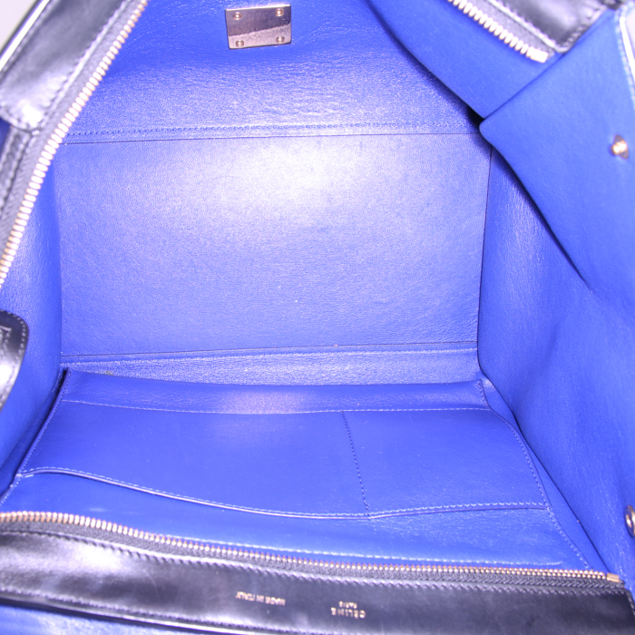 Bolso de mano Celine Trapeze en cuero negro y beige y ante azul - Detail D3