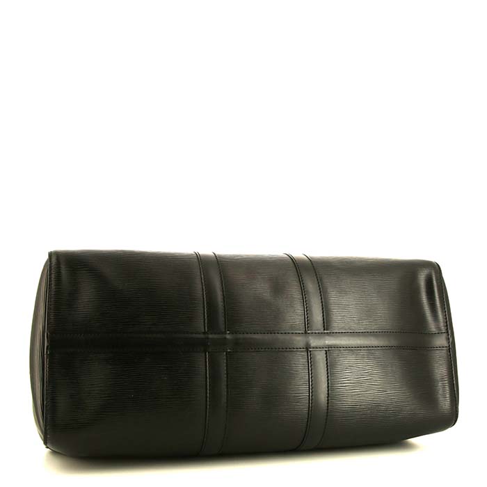 Louis Vuitton Keepall 45 travel bag in black epi leather - Detail D4