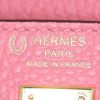 Bolso de mano Hermes Kelly 25 cm en cuero togo rosa Jaipur - Detail D4 thumbnail