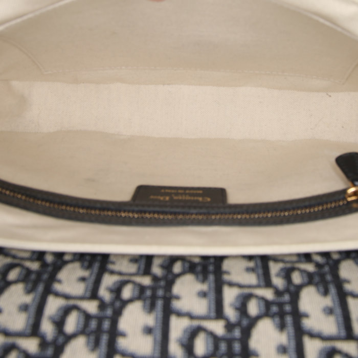 Bolso bandolera Dior en lona Monogram Oblique azul - Detail D2