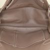 Bolso bandolera Hermès  Jypsiere en cuero togo marrón etoupe - Detail D2 thumbnail