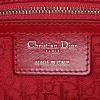 Sac à main Dior Lady Dior grand modèle en cuir cannage rouge - Detail D4 thumbnail