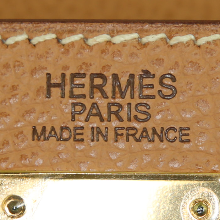 Bolso de mano Hermes Kelly 32 cm en cuero color oro - Detail D4