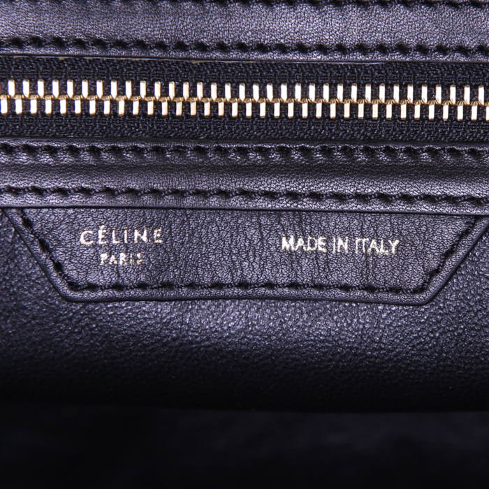 Sac à main Celine Luggage Micro en cuir noir - Detail D3